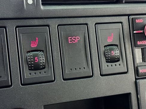 Used 2001 Volkswagen Eurovan MV image 18