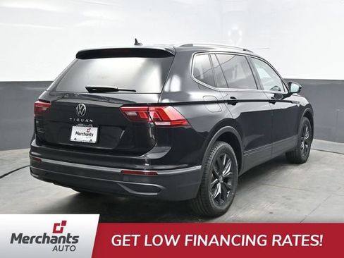 Used 2024 Volkswagen Tiguan SE FWD image 6