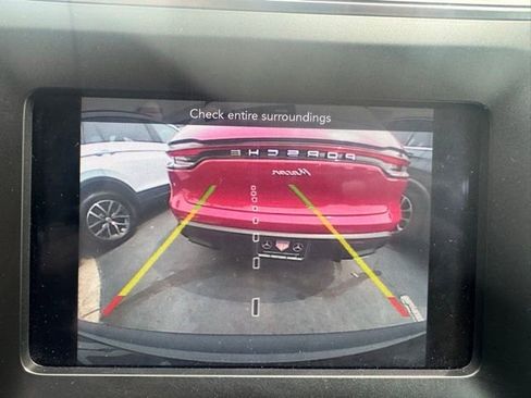 Used 2019 Jeep Cherokee Latitude Plus FWD image 10