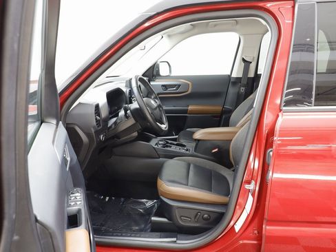 Used 2021 Ford Bronco Sport Outer Banks image 6