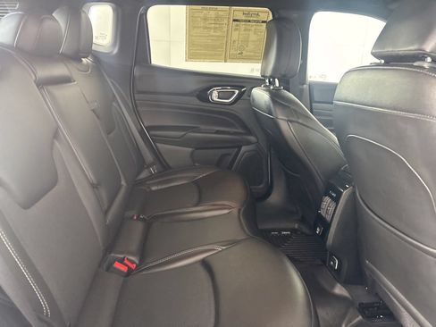 Used 2022 Jeep Compass High Altitude AWD/4WD image 27