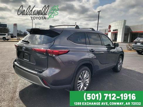 Certified 2021 Toyota Highlander Platinum image 5