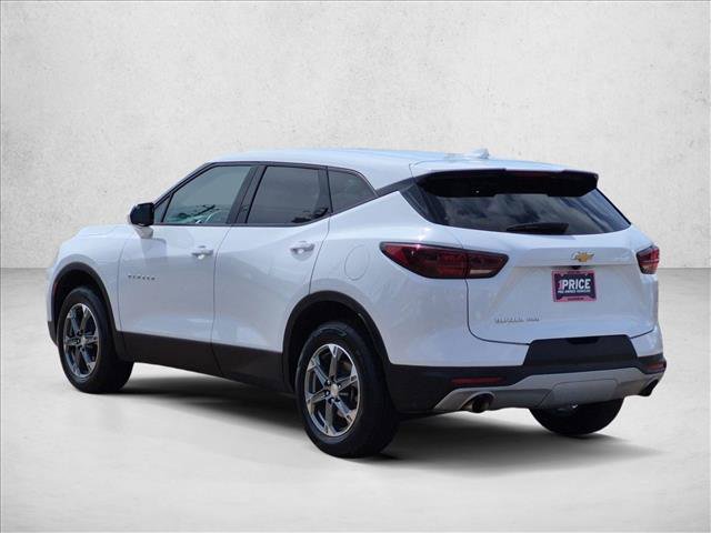 Used 2025 Chevrolet Blazer LT AWD/4WD image 8