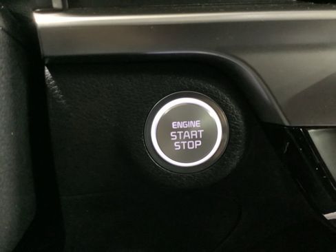 Certified 2023 Kia Telluride S w/ S Sunroof Package image 33