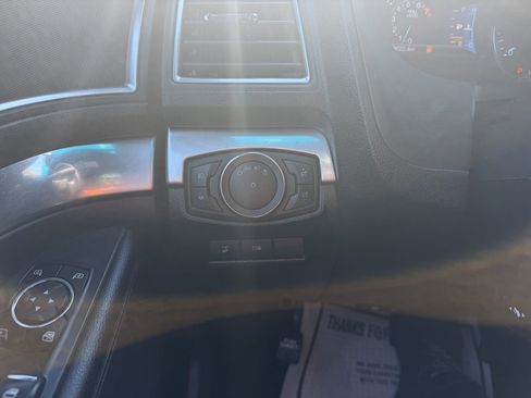 Used 2016 Ford Explorer Sport image 29