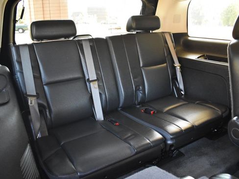 Used 2012 Chevrolet Tahoe LTZ image 43