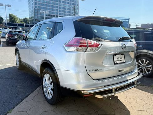 Used 2015 Nissan Rogue S AWD/4WD image 5