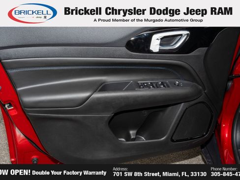 New 2026 Jeep Compass Latitude image 10