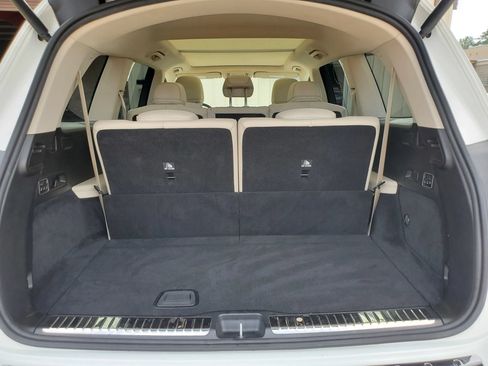 Used 2022 Mercedes-Benz GLS 450 4MATIC image 36