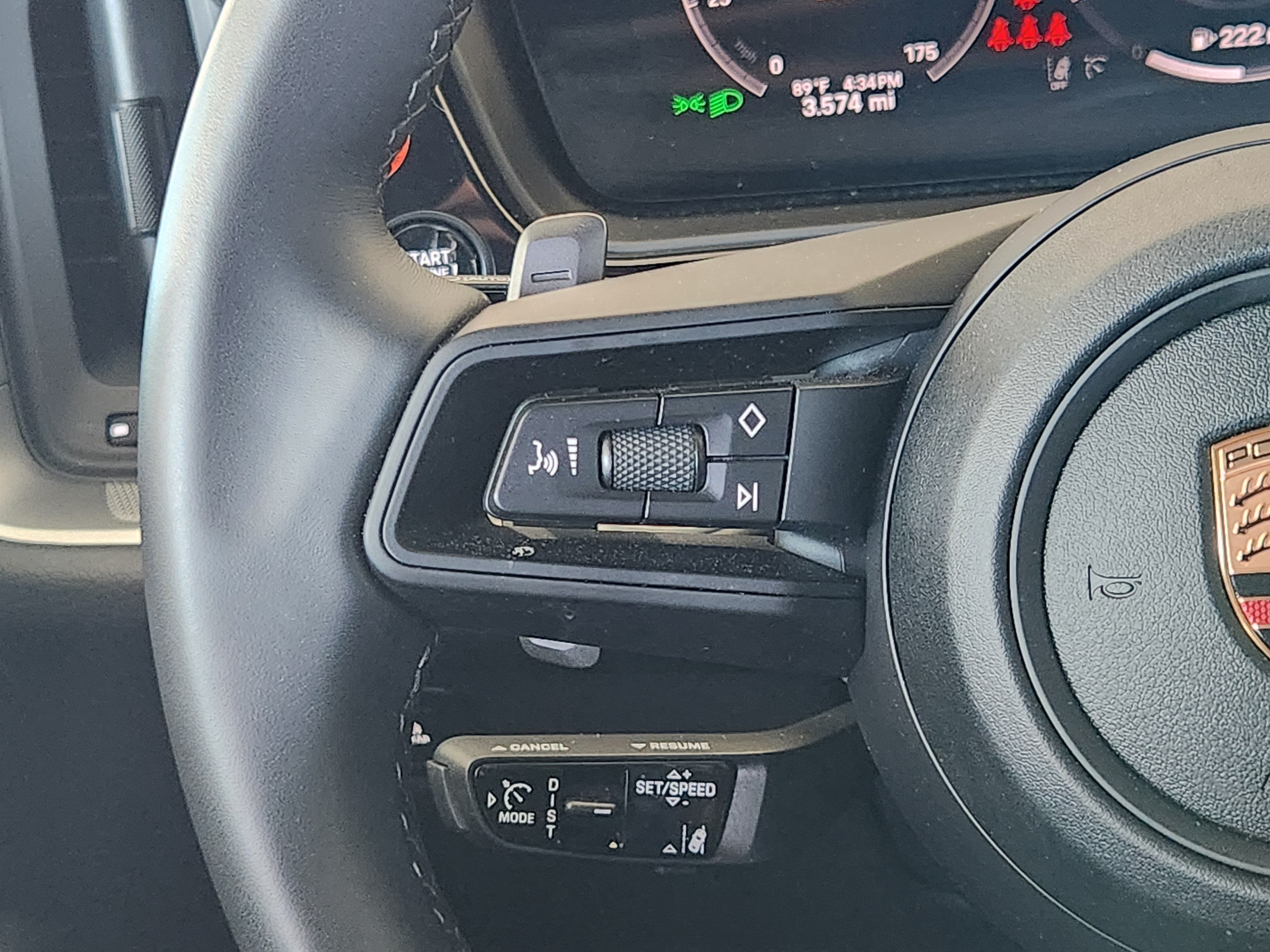 Certified 2026 Porsche Cayenne AWD/4WD image 30