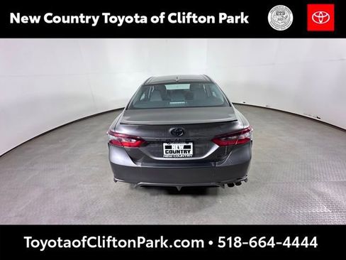 Used 2024 Toyota Camry SE w/ Cold Weather Package image 4
