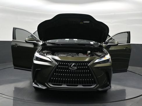 Used 2024 Lexus NX 250 FWD image 37