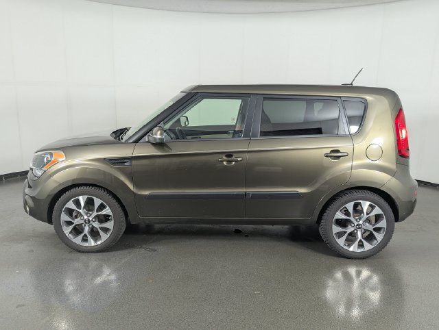 Used 2012 Kia Soul ! FWD image 5