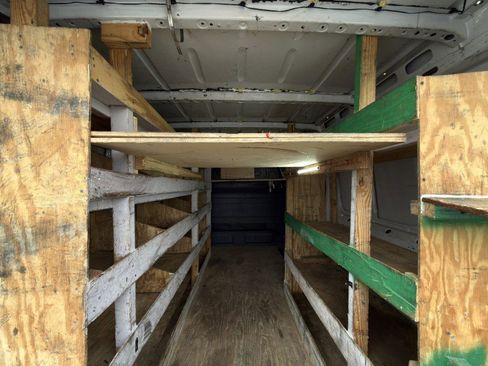 Used 2019 Mercedes-Benz Sprinter 144 Cargo image 17