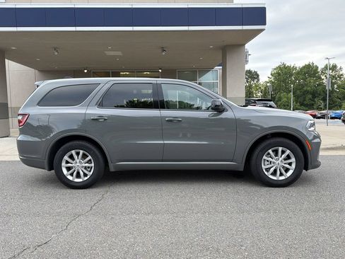 Used 2026 Dodge Durango GT RWD image 2