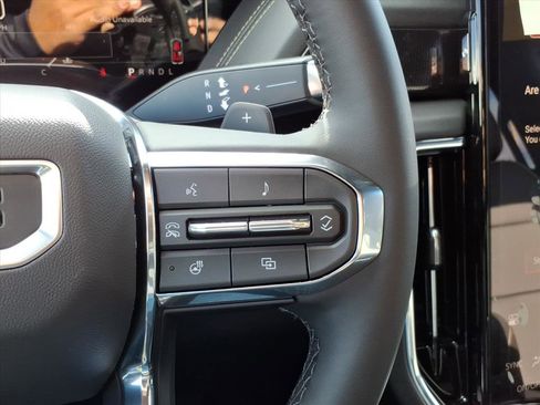 New 2026 GMC Yukon Elevation image 18