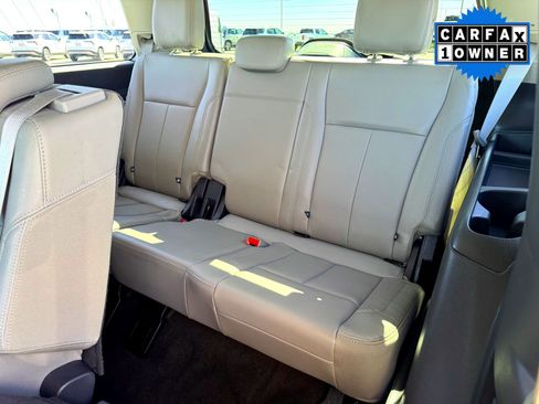 Used 2021 Ford Expedition XLT image 16