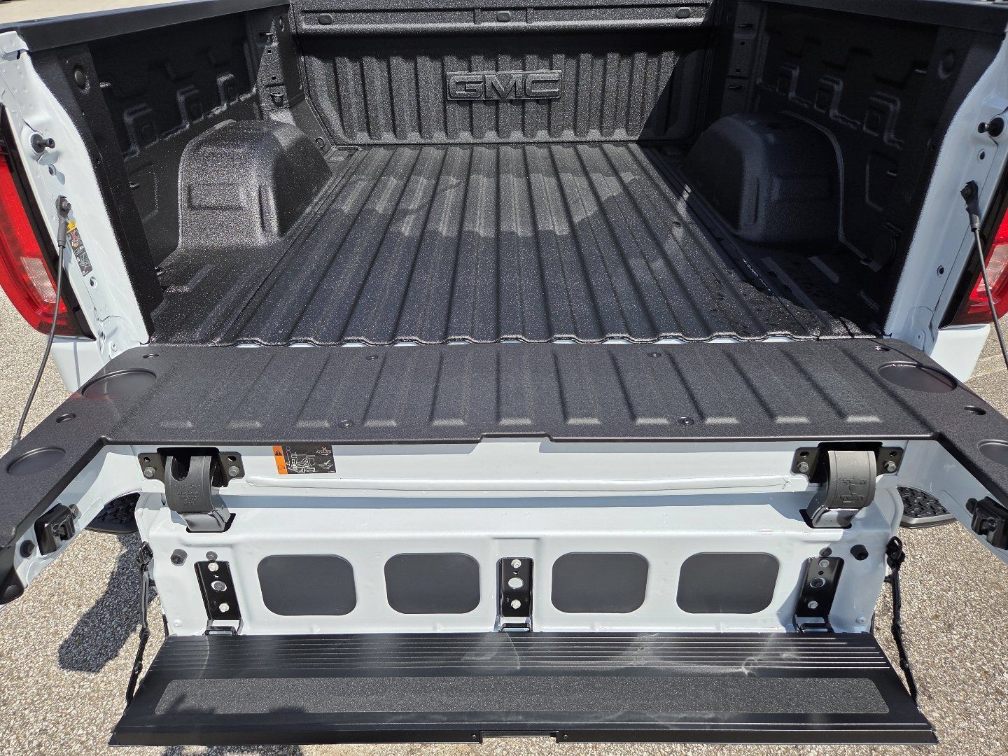 New 2026 GMC Sierra 1500 Denali AWD/4WD image 25