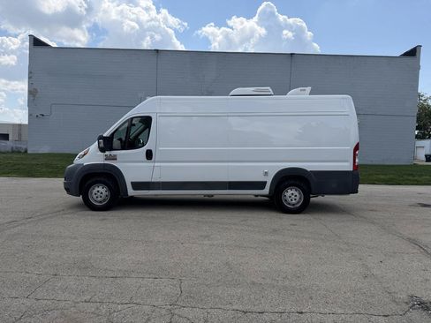 Used 2015 RAM ProMaster 3500 w/ Mopar Trailer Tow Group FWD image 4