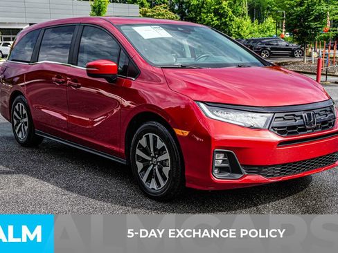Used 2025 Honda Odyssey EX-L image 4