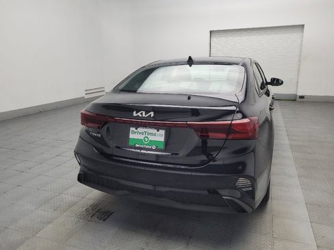 Used 2023 Kia Forte LXS image 7