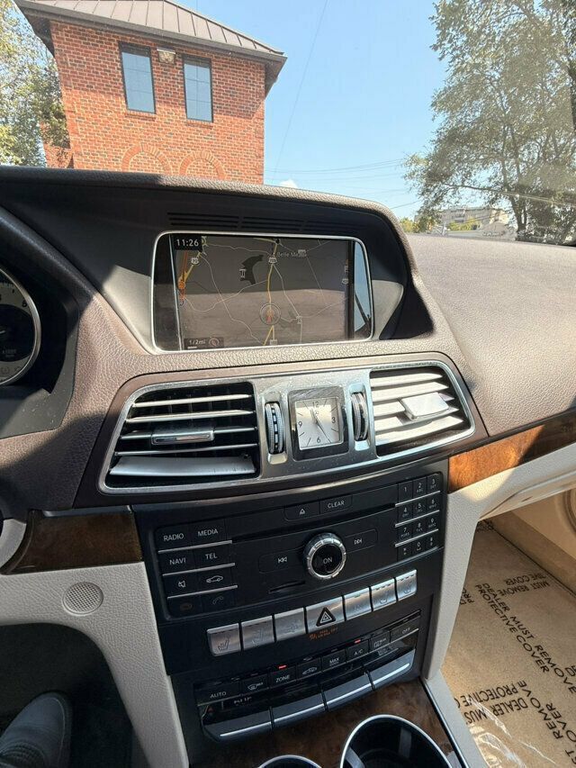 Used 2016 Mercedes-Benz E 400 Cabriolet image 10