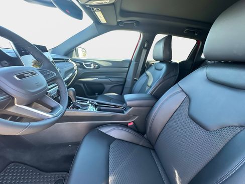 New 2026 Jeep Compass Latitude w/ Quick Order Package 29K image 23