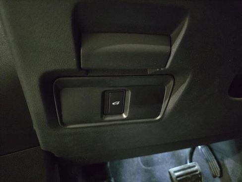 New 2026 Land Rover Range Rover Evoque S image 25