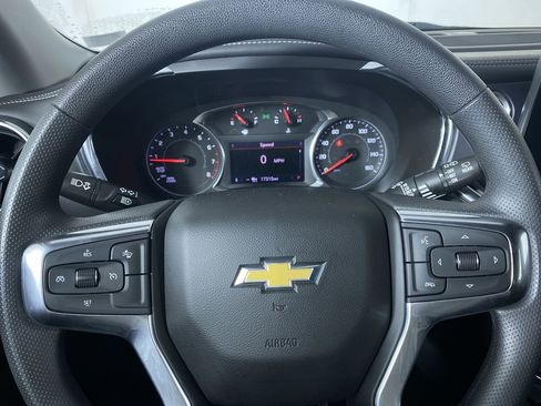 Used 2023 Chevrolet Blazer LT w/ Convenience Package image 3