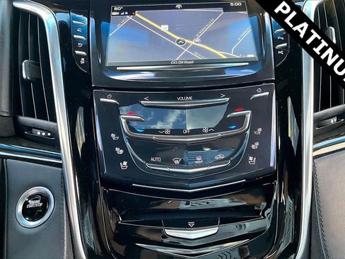 Used 2019 Cadillac Escalade Platinum image 24