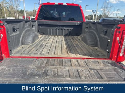 Used 2023 Ford F350 Lariat w/ Lariat Ultimate Package image 8