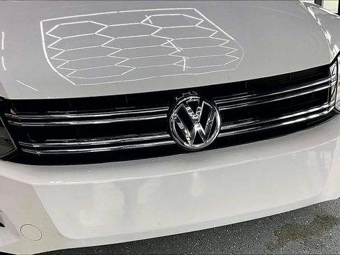 Used 2013 Volkswagen Tiguan SEL AWD/4WD image 31