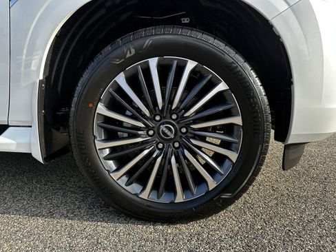 New 2026 Nissan Armada Platinum Reserve w/ Accent Package image 12