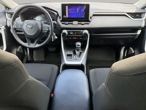 Used 2024 Toyota RAV4 LE FWD image 11