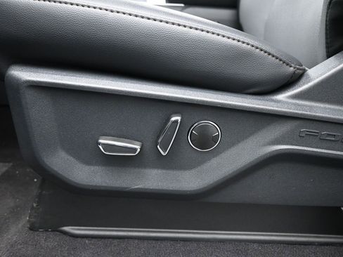 New 2025 Ford F150 Lightning Lariat image 10