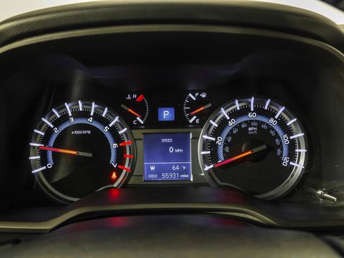 Used 2018 Toyota 4Runner Limited image 26