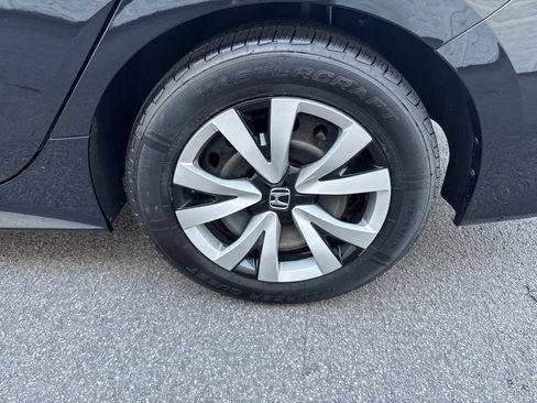 Certified 2024 Honda Civic LX image 12