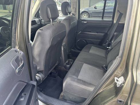 Used 2015 Jeep Patriot Latitude image 3