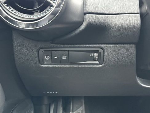 New 2026 Chevrolet Equinox EV LT image 28