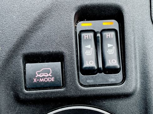 Used 2019 Subaru Crosstrek 2.0i Limited w/ Moonroof Package w/Navigation image 22