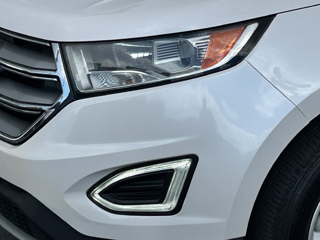 Used 2017 Ford Edge SEL w/ Equipment Group 201A AWD/4WD image 12
