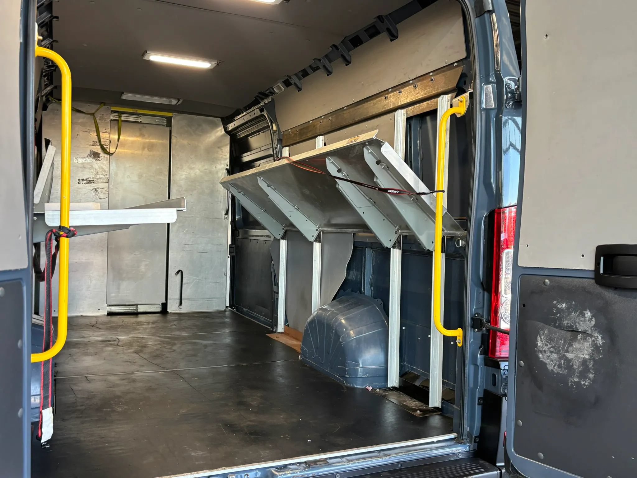Used 2019 RAM ProMaster 3500 FWD image 12