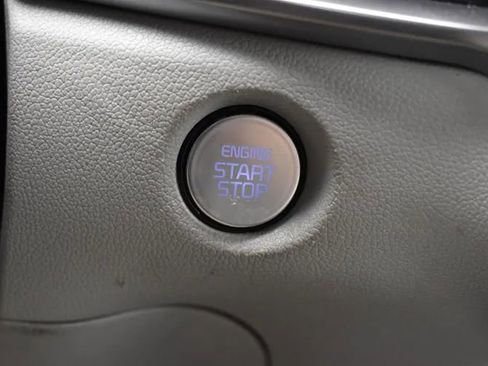 Used 2024 Kia Sorento S AWD/4WD image 29