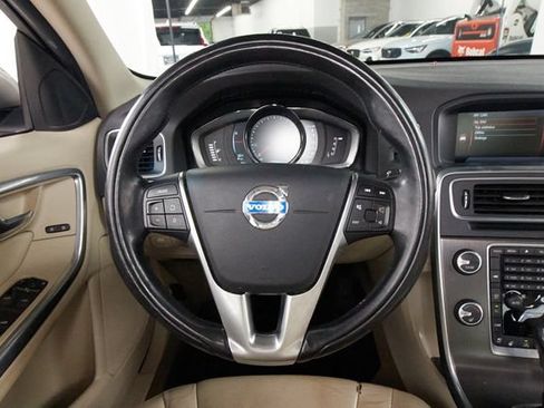 Used 2015 Volvo S60 T5 Premier Plus FWD image 9