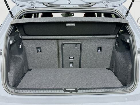 Used 2024 Volkswagen GTI SE image 25