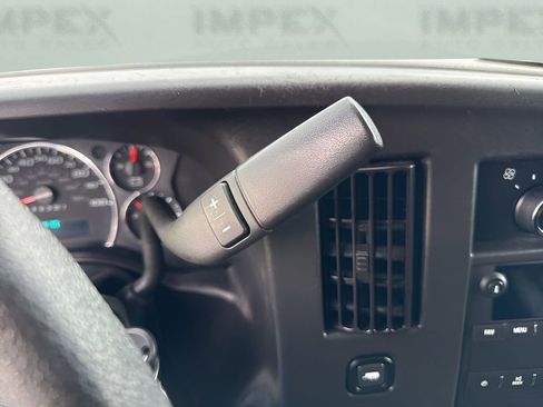 Used 2024 Chevrolet Express 2500 w/ Driver Convenience Package image 12