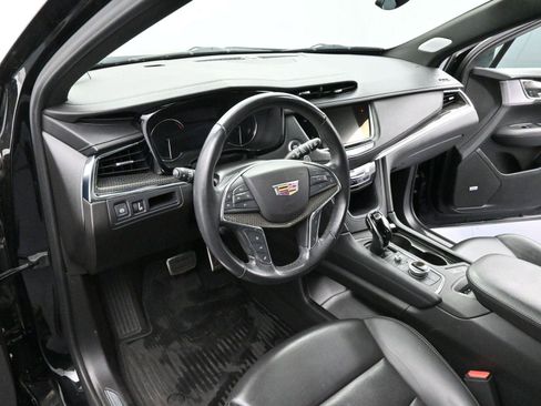 Used 2022 Cadillac XT5 Sportv w/ LPO, Floor Liner Package image 16