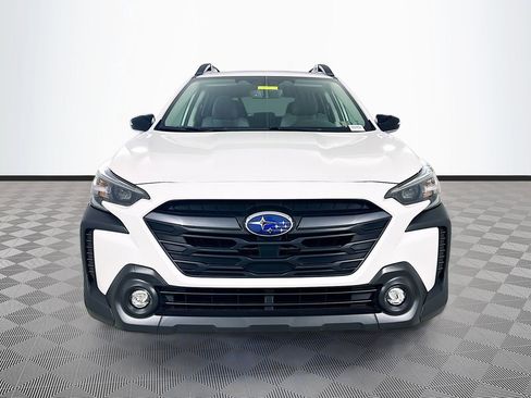 Used 2025 Subaru Outback Premium w/ Popular Package #1 AWD/4WD image 2