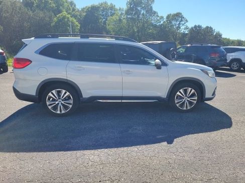 Used 2019 Subaru Ascent Limited AWD/4WD image 4