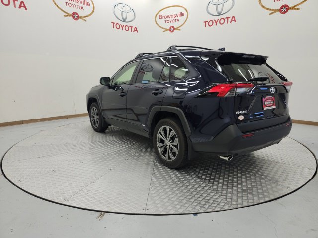 Certified 2025 Toyota RAV4 XLE Premium AWD/4WD image 6
